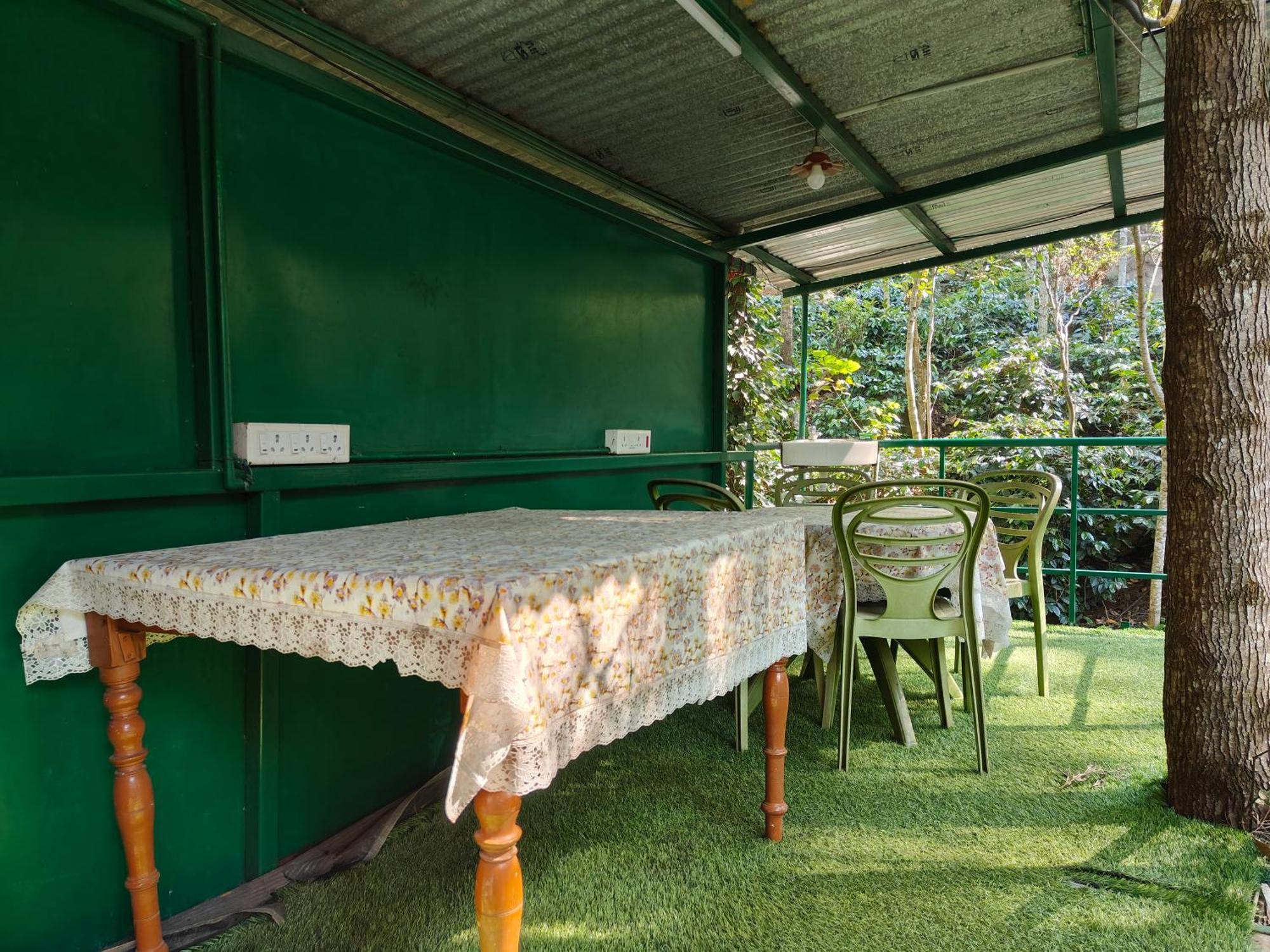 Tipperary Treehouse With Valley View Jerkaud Kültér fotó